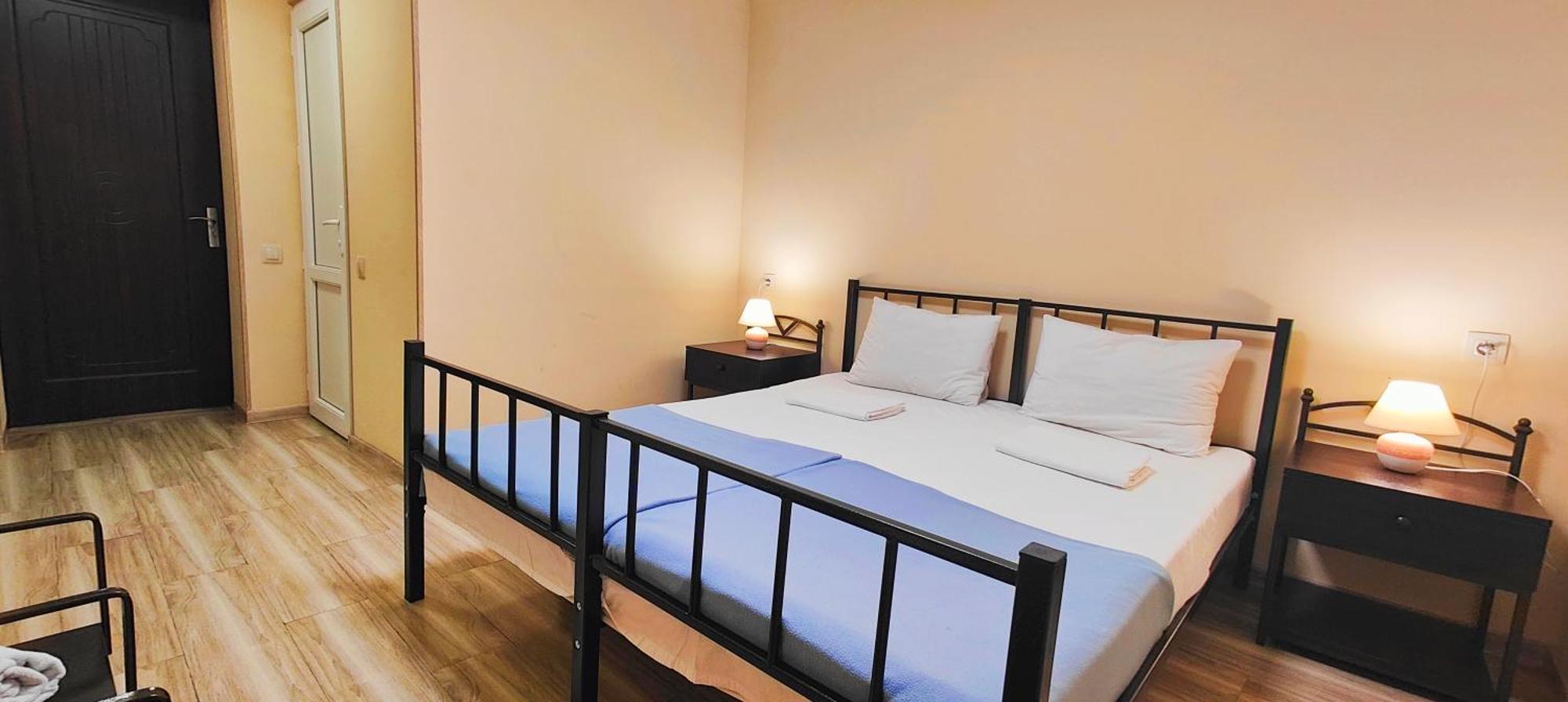 Light Hotel تبليسي المظهر الخارجي الصورة